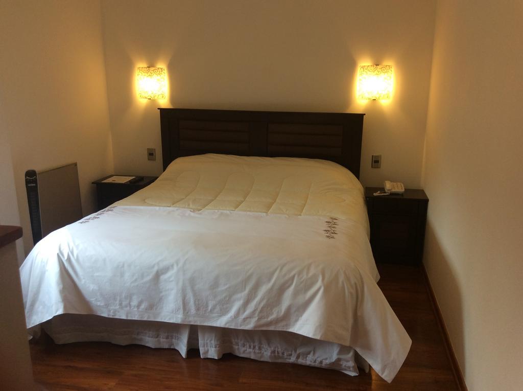 Nubes Hotel